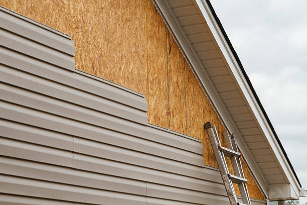 Professional Siding Contractor technician working in Due West, SC
